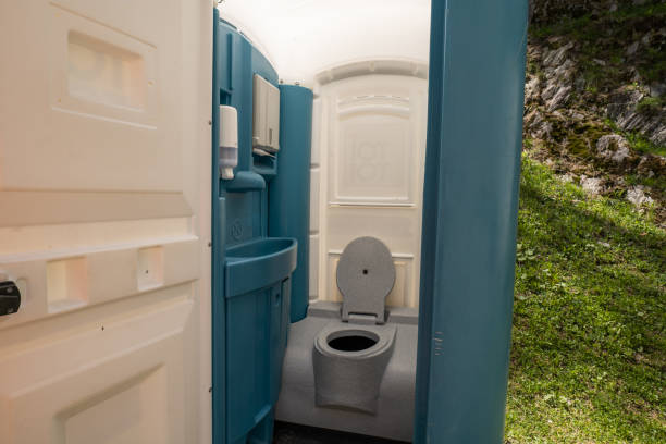 Professional porta potty rental in Pana, IL